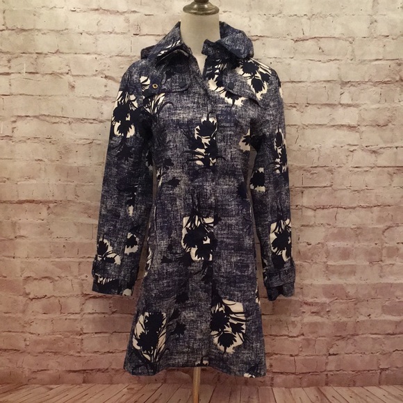Boden Jackets & Blazers - Boden Rainy day Mac Blue Floral Coat Hooded Jacket Women's US 4/UK 8 Fleece Line